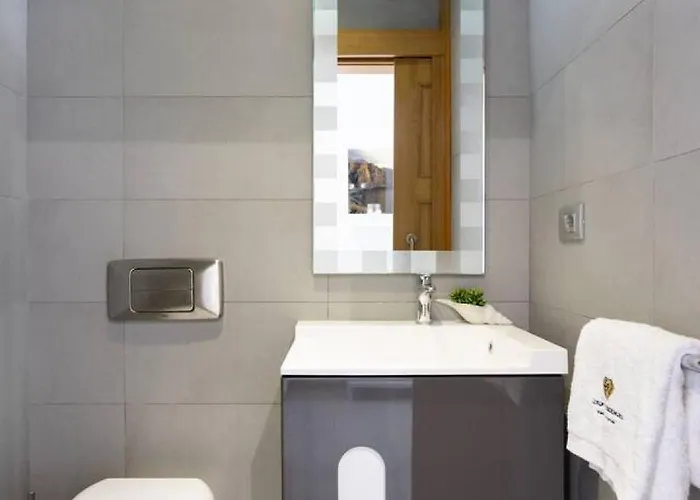 Luxury Penthouse With Sea Views And Terrace La Caleta Appartamento