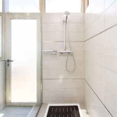 Luxury Penthouse With Sea Views And Terrace La Caleta Appartamento *