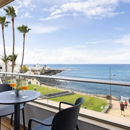 Luxury Penthouse With Sea Views And Terrace La Caleta