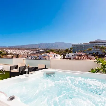 Luxury Penthouse With Sea Views And Terrace La Caleta Appartamento