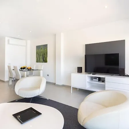 Luxury Penthouse With Sea Views And Terrace La Caleta Appartamento