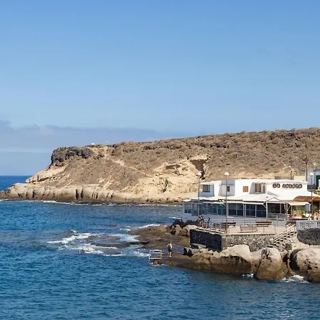 Luxury Penthouse With Sea Views And Terrace La Caleta Appartamento *