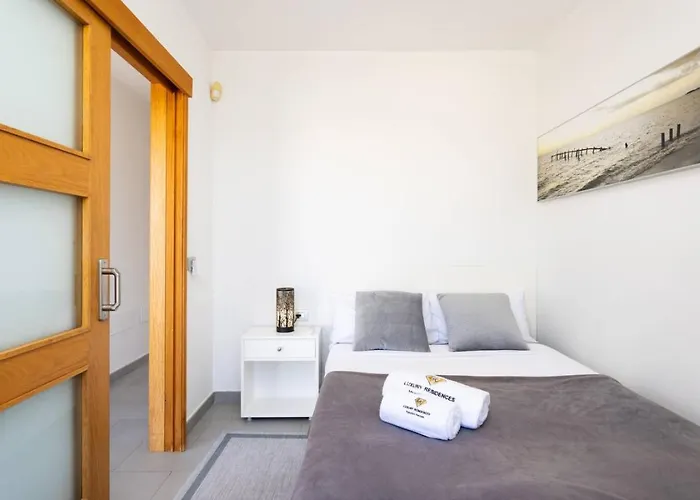 Luxury Penthouse With Sea Views And Terrace La Caleta Appartamento *