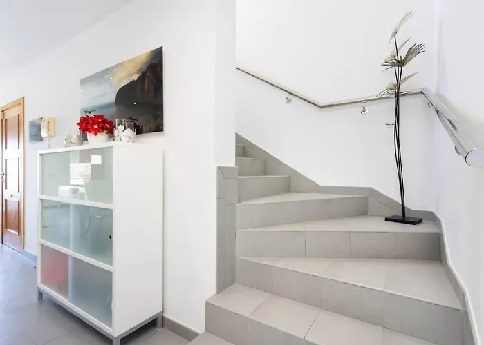 Appartamento Luxury Penthouse With Sea Views And Terrace La Caleta